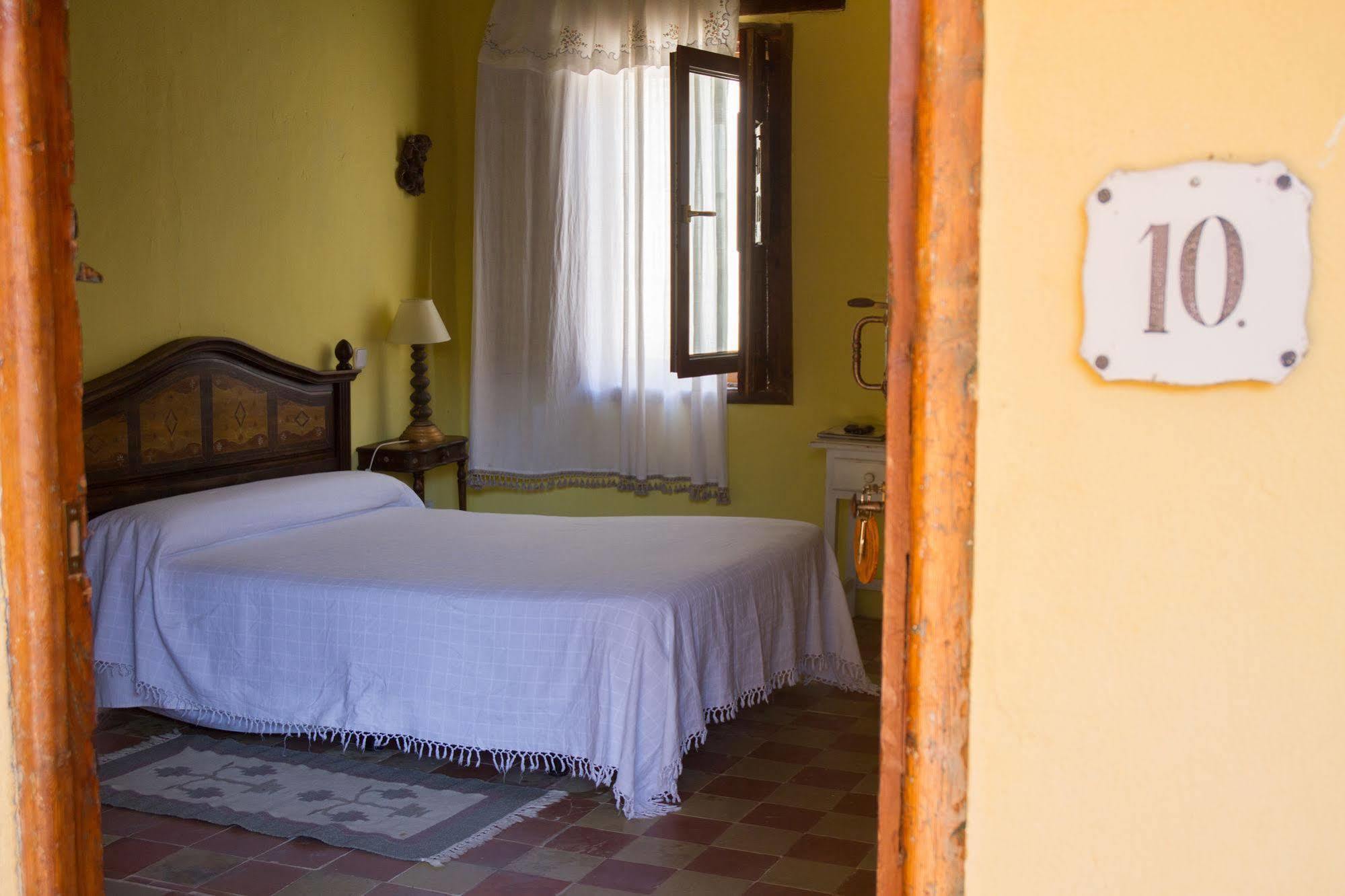 Casa Palacio Conde De Garcinarro Huete ภายนอก รูปภาพ